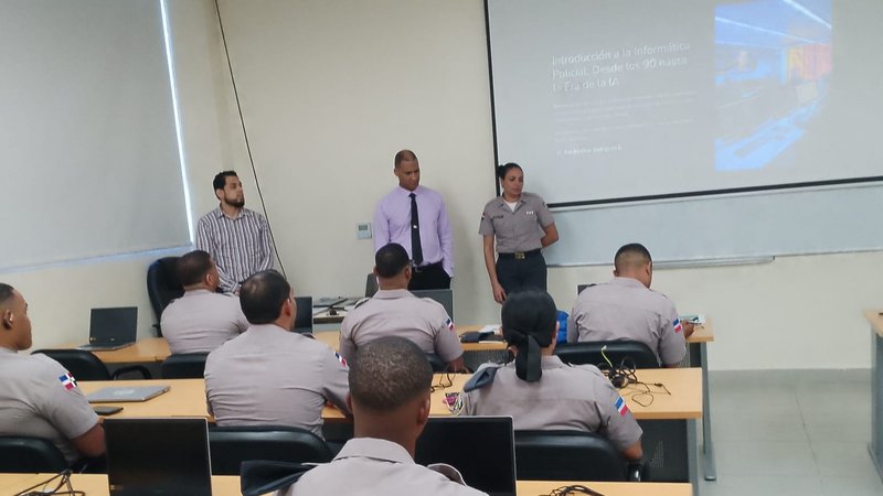 Taller de Informática Forense para efectivos de la Policía Nacional RD